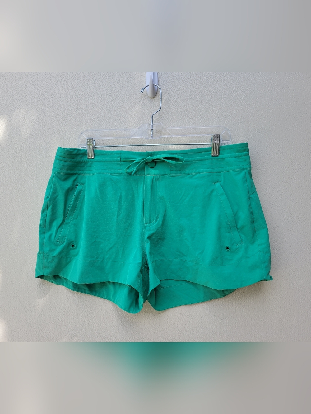 Athleta Teal Drawstring Performance Shorts
